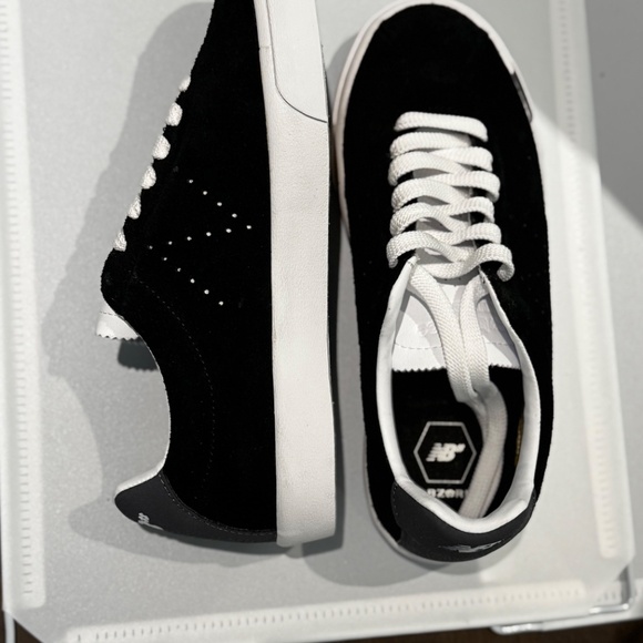 NWOT - New Balance Black Suede Sneakers - Picture 4 of 6